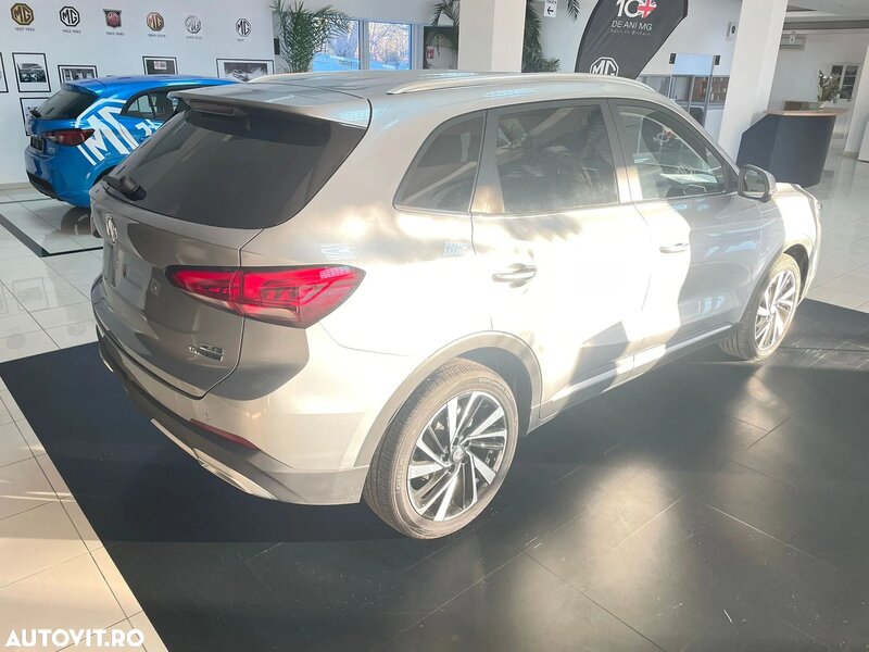 MG ZS