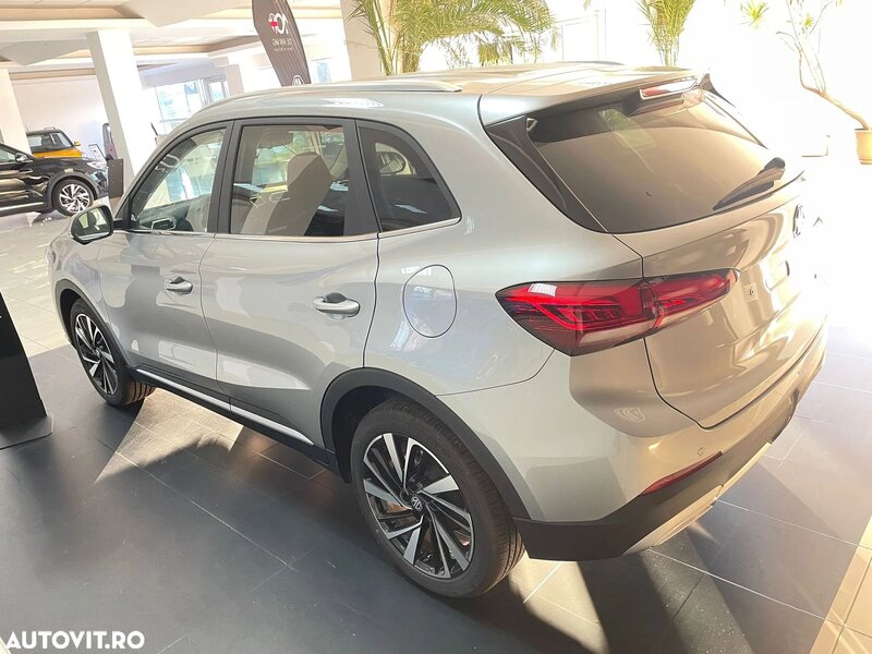 MG ZS